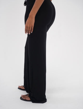 Black Straight Lounge Set