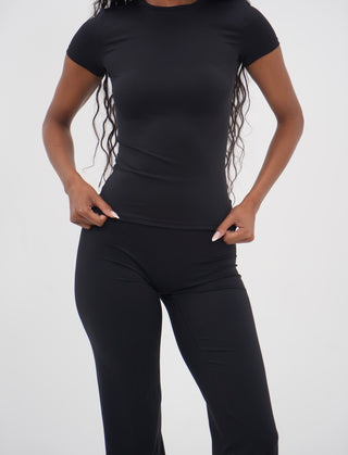 Black Short Sleeve Wide Set