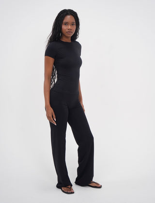 Black Short Sleeve Wide Set