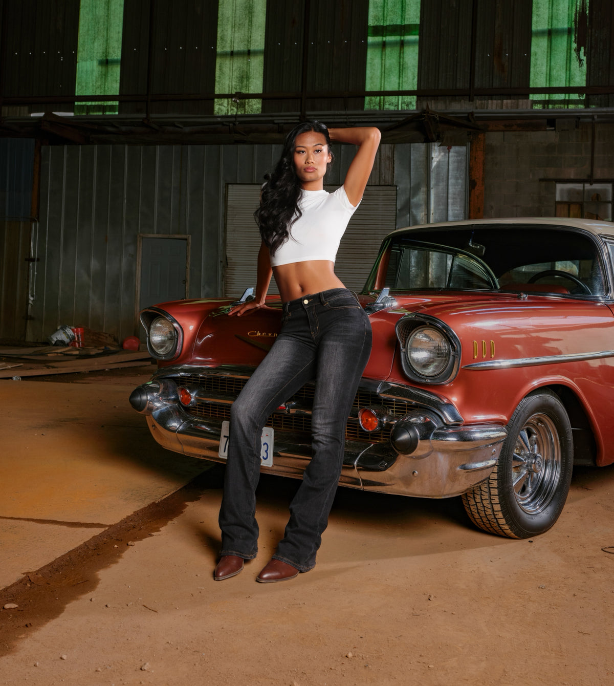 Billie Mid-Low Rise Bootcut Jean